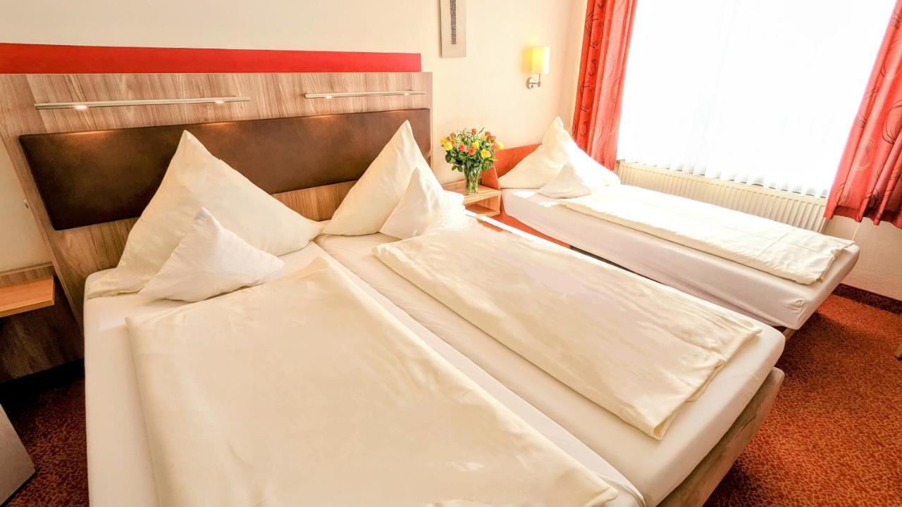 Ambient Hotel Am Europakanal Fuerth Exterior photo